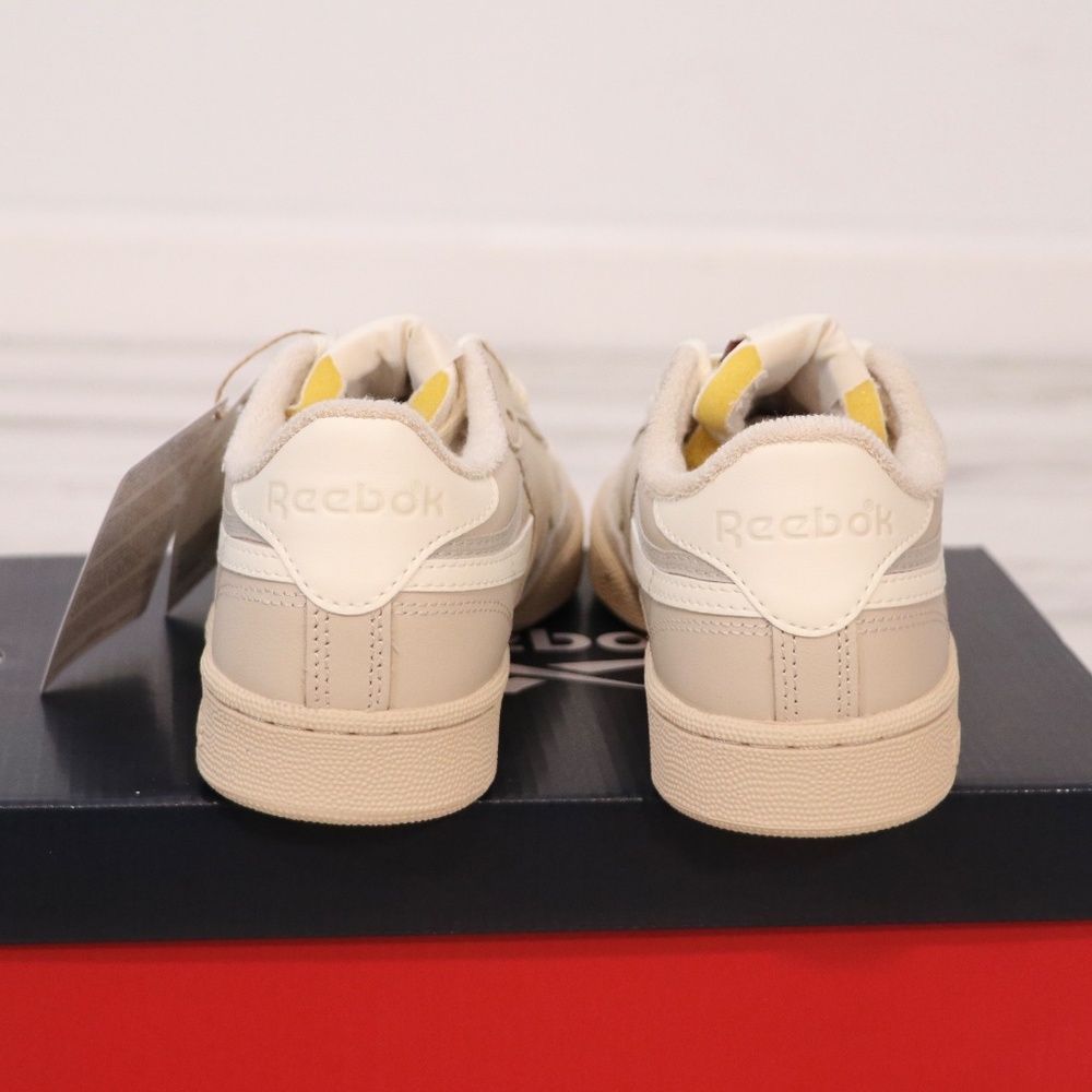 Reebok Women's Club C Revenge Sneaker, Stucco/Vintage Chalk/Paperwhite, 7.5 - Picture 4 of 10